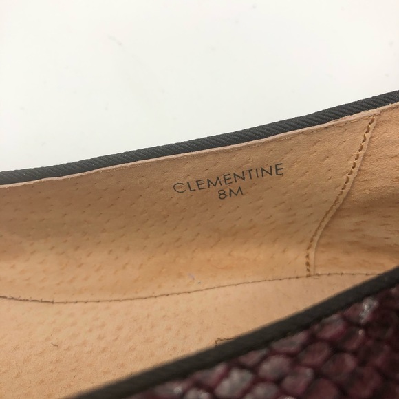 TAHARI CLEMENTINE SNAKE PRINT PURPLE FLATS - Picture 10 of 10